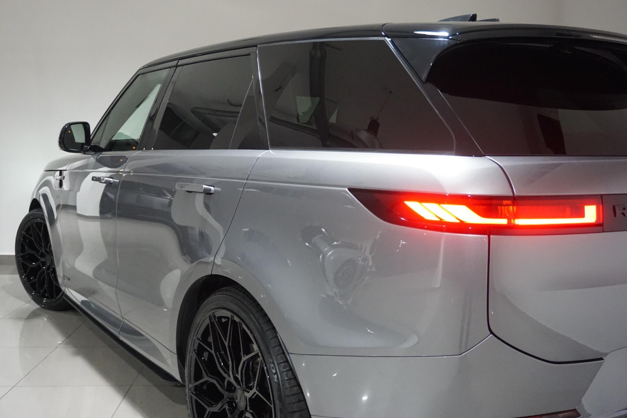 Land Rover Range Rover Sport 3.0 D300 MHEV Autobiography SUV 5dr Diesel Auto 4WD Euro 6 (s/s) (300 ps)